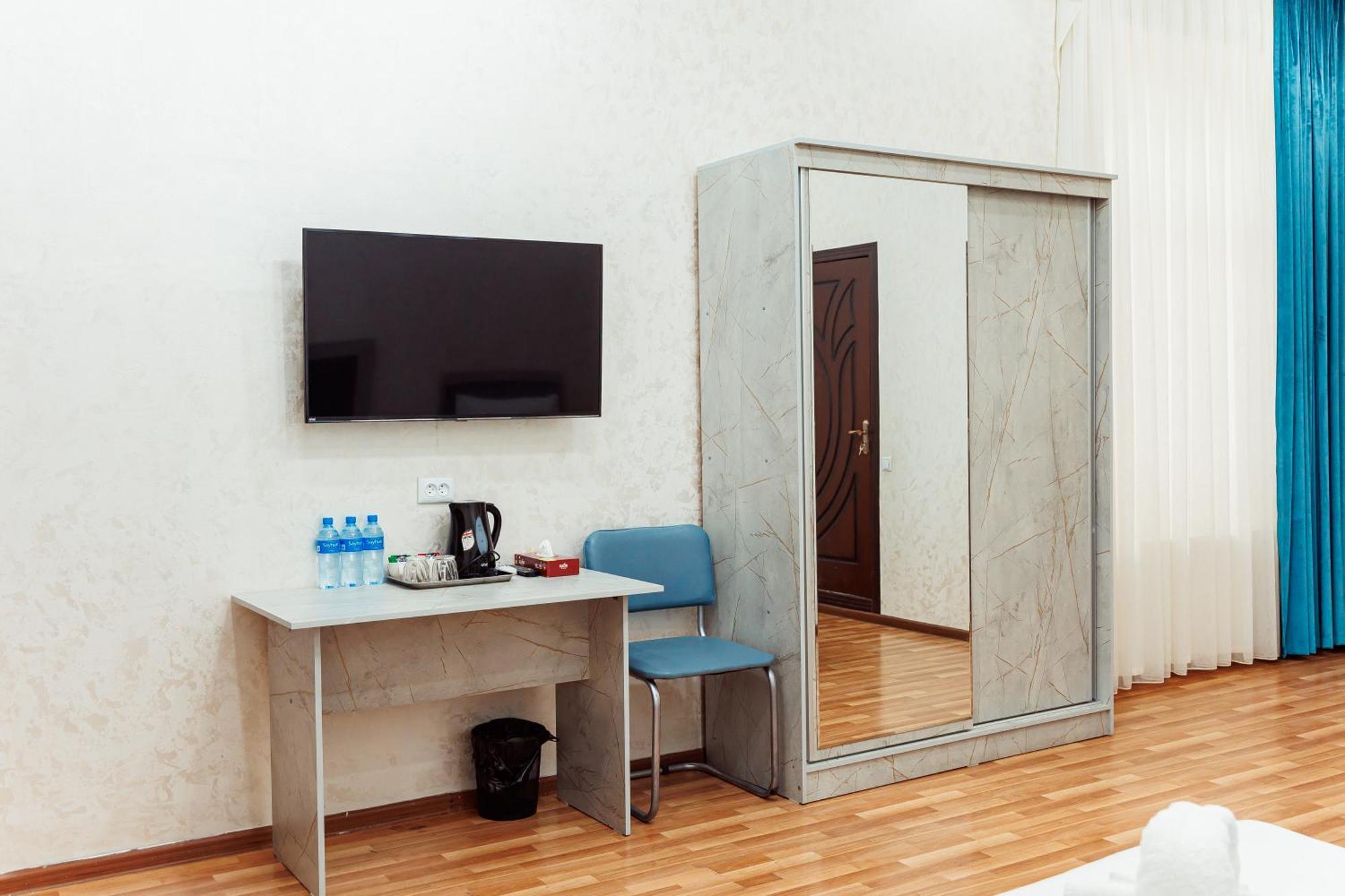 Art Inn Hotel Tashkent Exterior foto